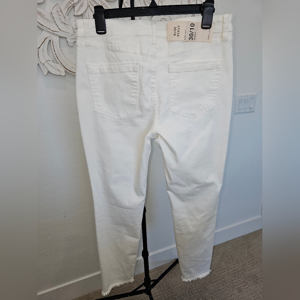 Vince Camuto White Cotton Blend Skinny Cropped Ankle Jeans Women's 10, 14 & 14W - Picture 8 of 8